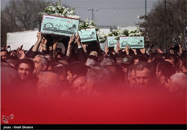 تشییع پیکر شهدای گمنام در تبریز 16