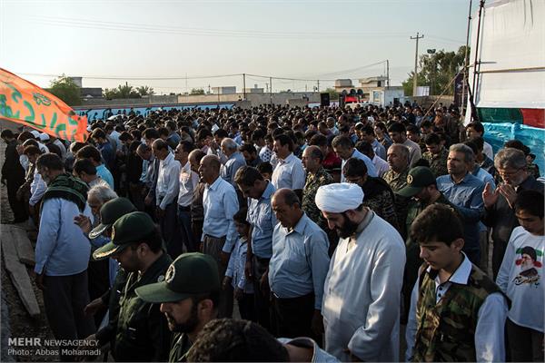 تشییع و خاک سپاری پیکر مطهر دو شهید گمنام در شهرستان لامرد 14