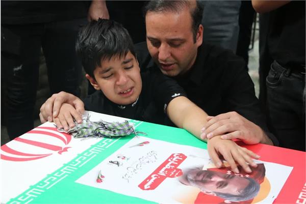 وداع با پیکر مطهر شهید‌القدس حسین انتظاریان - 18 فروردین 1403 3