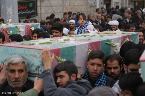 مراسم تشییع ۵ شهید گمنام و ۳ شهید مدافع حرم در قم 5