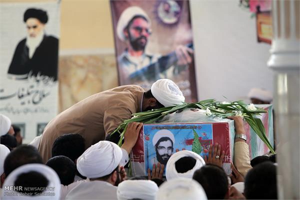 مراسم وداع با پیکر روحانی شهید محمد شیخ شعاعی 2