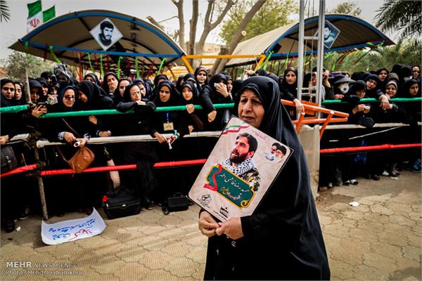 مراسم تشییع و تدفین دو شهید گمنام در دانشگاه پیام نور مرکز اهواز 18