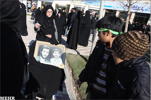 تشییع پیکر پاک شهدای گمنام دفاع مقدس در گلبهار مشهد