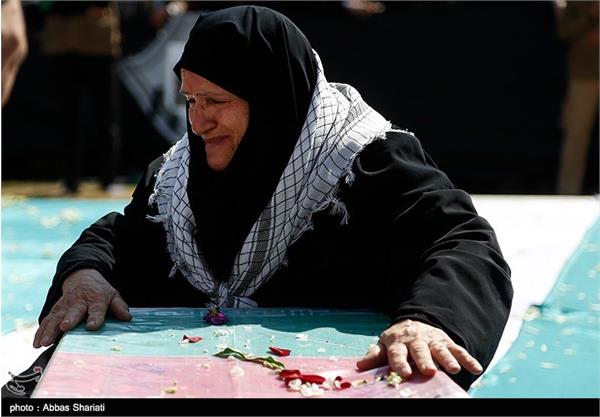 تشییع پیکر شهید گمنام ۱۸ساله - البرز 26