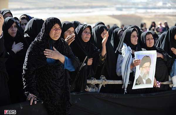 خاکسپاری شهید گمنام در دانشگاه دولتی یاسوج