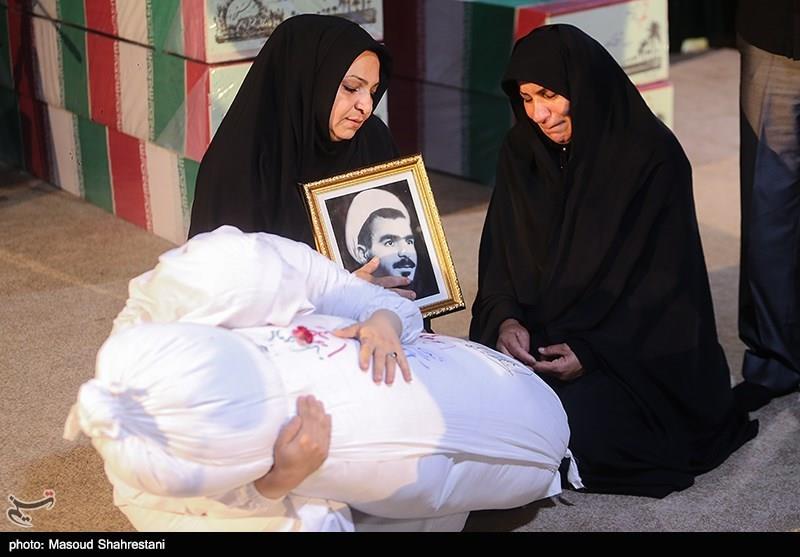 وداع با پیکر شهید تازه تفحص شده جمشید آقاجانی 1