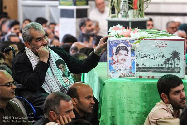 مراسم تشییع پیکر دو شهید دوران دفاع مقدس در بیرجند 11