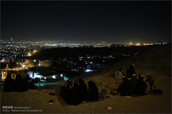 مراسم احیای شب بیست و یکم ماه رمضان در کهف الشهدا 23