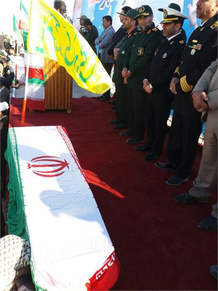 ورود پیکر مطهر 98 شهید دفاع‌ مقدس به کشور 12