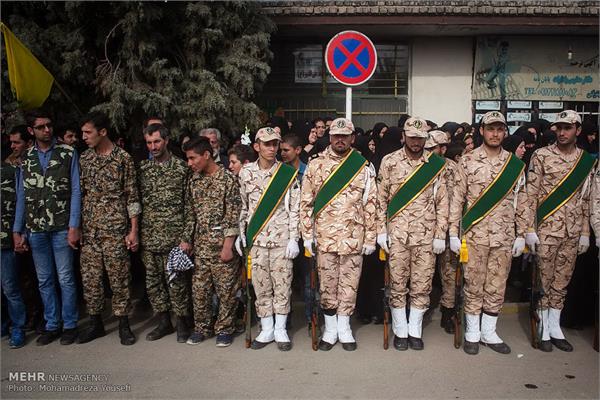 مراسم تشییع پیکر مطهر شهید مهدی طیبی 11