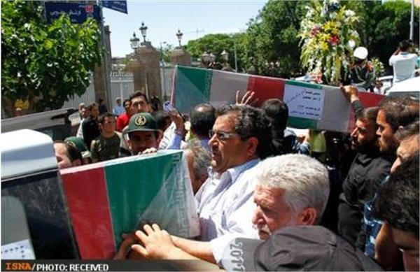 تشییع پیکر شهدای گمنام در تبریز