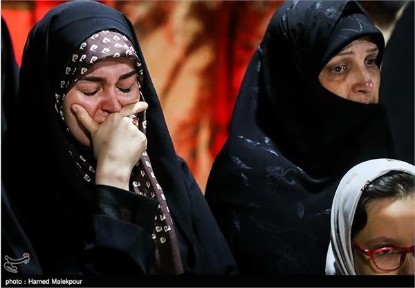 دیدار خانواده شهید تازه تفحص شده مهدی سیفی با پیکر وی 24