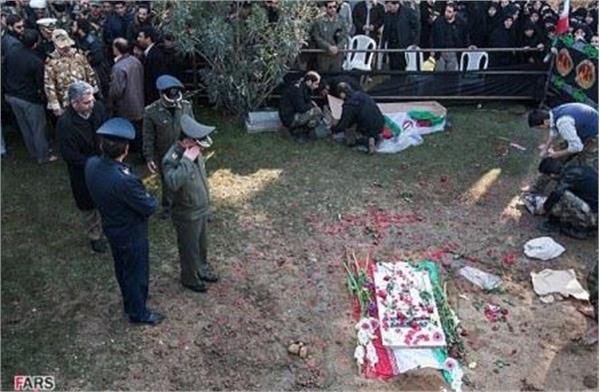 تشییع شهید گمنام در دانشگاه علوم پزشکی ارتش