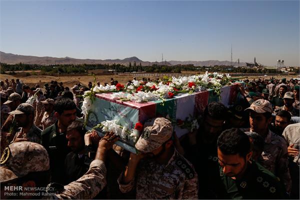 تشییع پیکر شهید گمنام در ستاد یگان صابرین سپاه 10