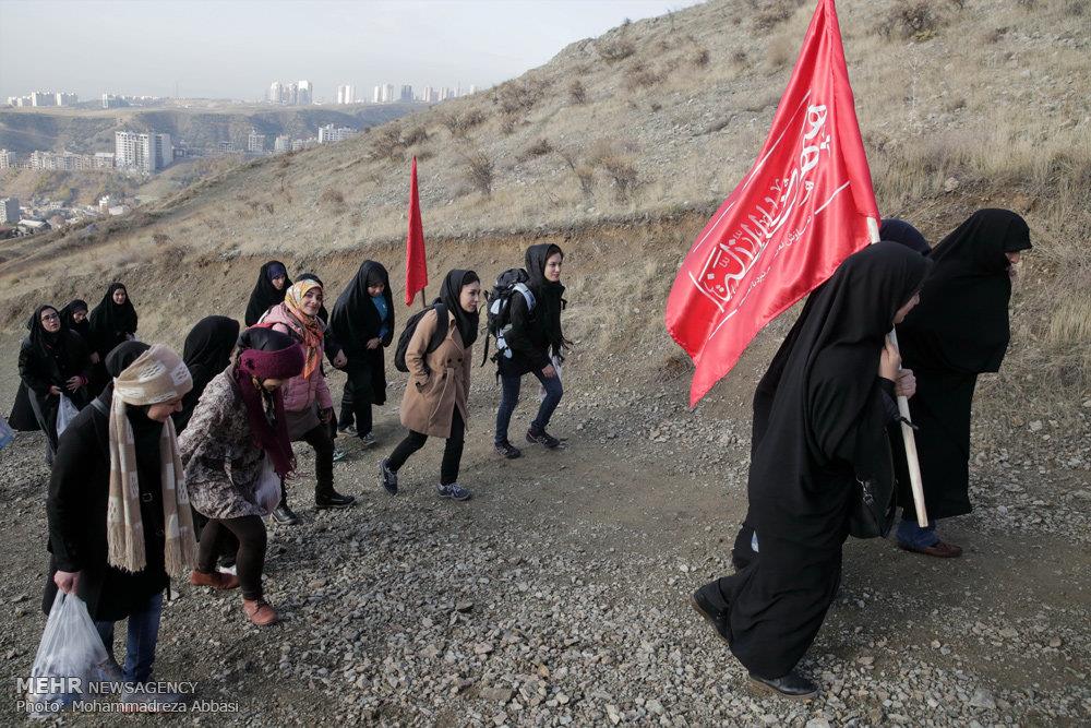 کوه‌پیمایی دانشجویان خواهر بسیجی در کهف‌الشهداء 1