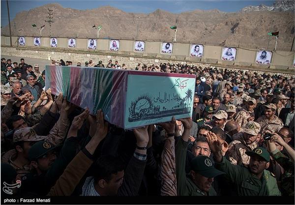 تشییع پیکر شهید گمنام در کرمانشاه 4