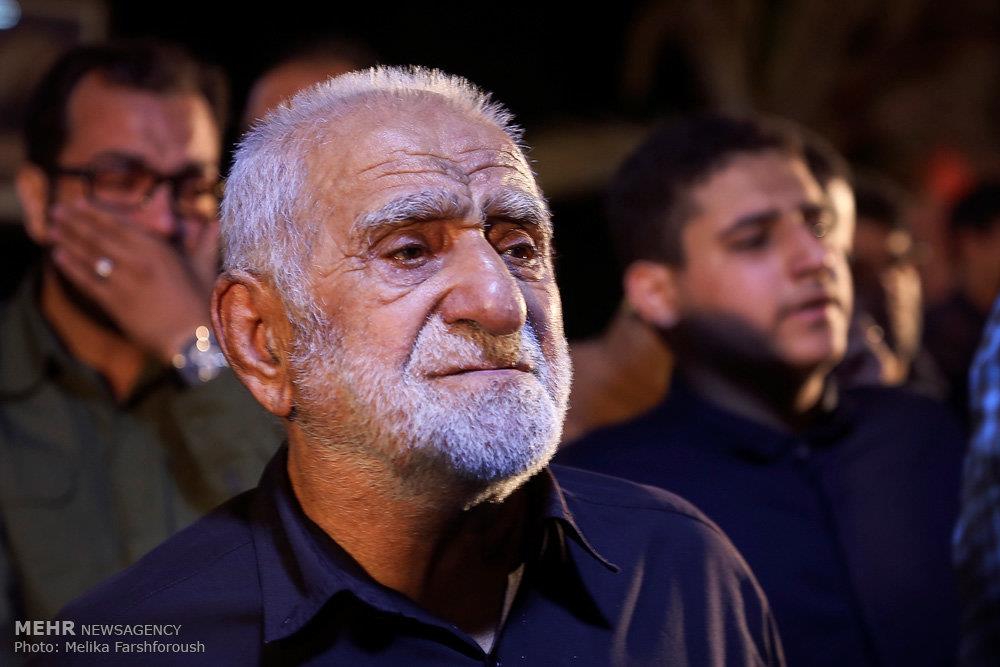 دیدار خانواده شهید دفاع مقدس سید مهدی غلامی پس از ۳۳ سال 1