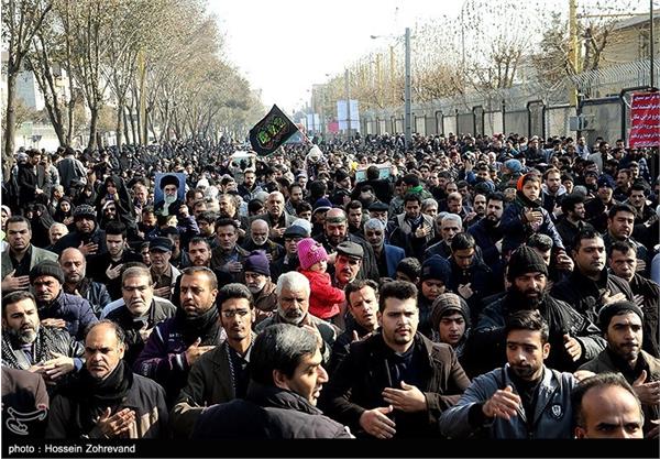 تشییع دو شهید گمنام در محله خراسان تهران 9