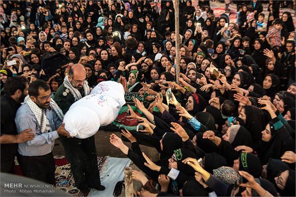 تشییع و خاک سپاری پیکر مطهر دو شهید گمنام در شهرستان لامرد 21