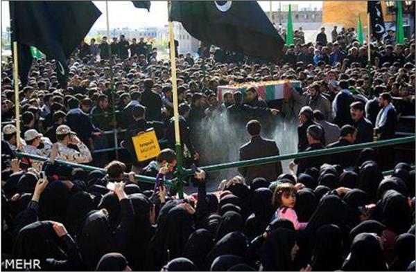 تشییع و خاکسپاری در دانشگاه آزاد زنجان