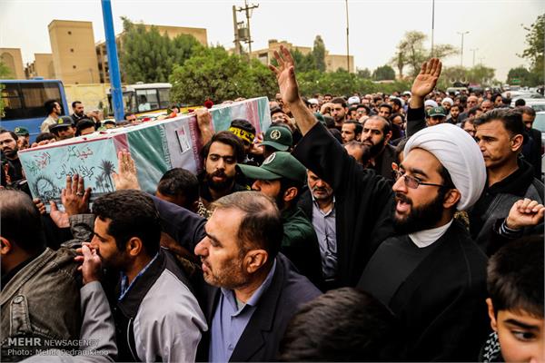 مراسم تشییع و تدفین دو شهید گمنام در دانشگاه پیام نور مرکز اهواز 8