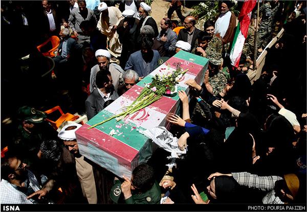 تشییع و خاکسپاری دو شهید گمنام در استان همدان 4