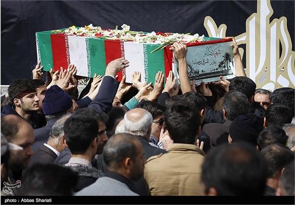 تشییع و تدفین شهید گمنام ۱۹ ساله در کرج 15