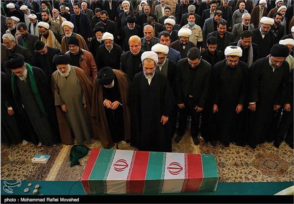 تشییع پیکر شهید محسن مسعودی در قم 17