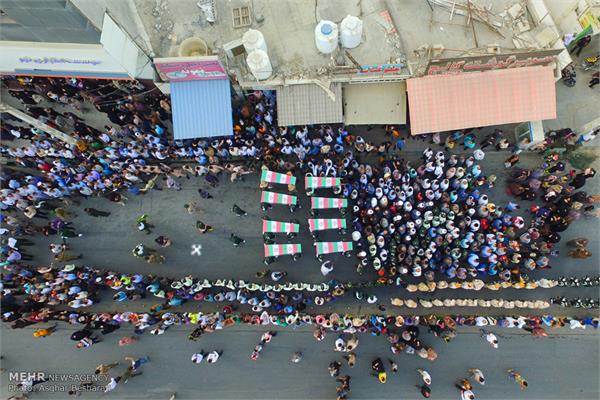 تشییع پیکر شهدای گمنام در قشم 1