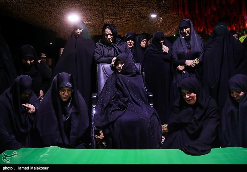 دیدار خانواده شهید علیرضا نوروزی با پیکر وی پس از ۳۵ سال 1