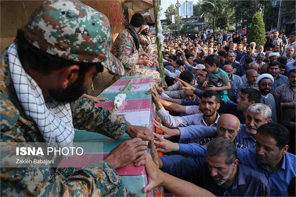 استقبال از پیکر شهدای دفاع مقدس در آمل 12