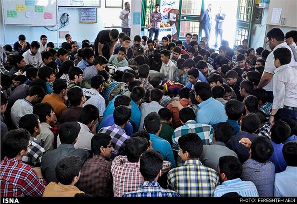 ورود شهدای گمنام به شهر بیرجند 11