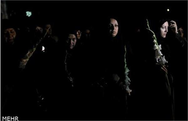 شب وداع با شهدای هشت سال دفاع مقدس