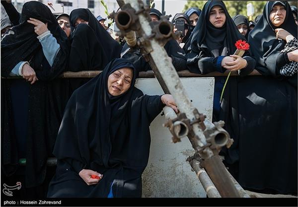 تشییع پیکر دو شهید گمنام در دانشگاه علوم پزشکی بقیه الله 5