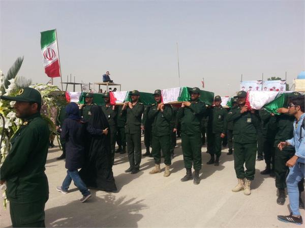 ورود پیکر مطهر ۵۵ شهید دفاع مقدس - شلمچه 50