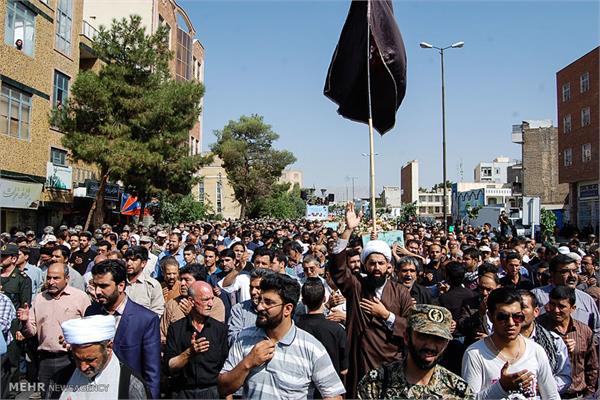 تشییع پیکر شهید رضا علی اعرابیان درسمنان 9