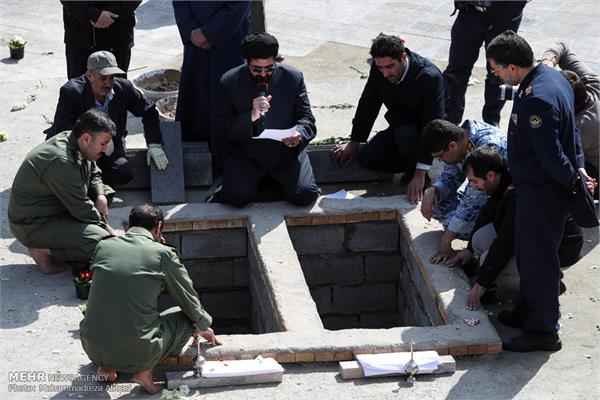 مراسم تشییع پیکر ۲ شهید گمنام در پایگاه هوایی شهید لشگری 24