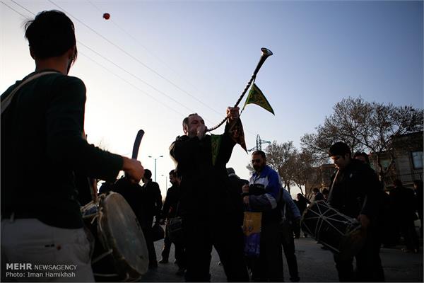استقبال مردم همدان از پیکر شهید حسین سپهر 14