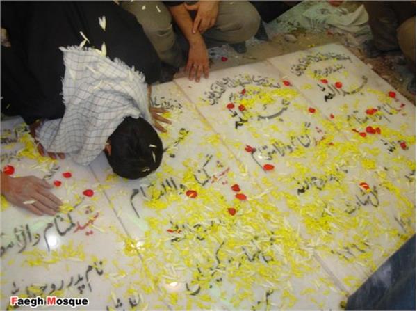 توسل به شهدا