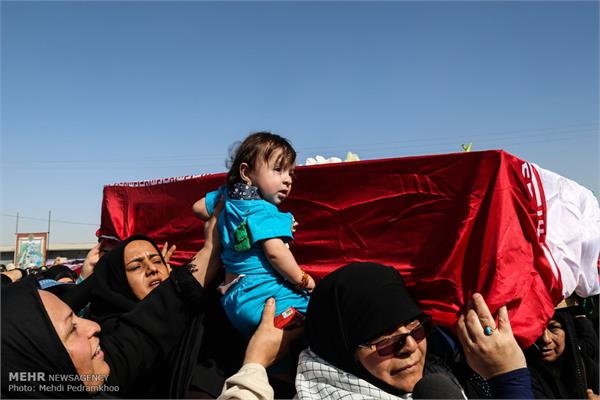 استقبال از پیکرهای 119 شهید تازه تفحص شده در شلمچه 9