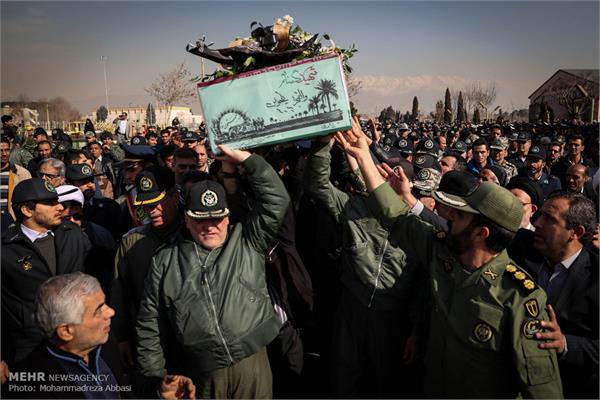 مراسم تشییع پیکر ۲ شهید گمنام در پایگاه هوایی شهید لشگری 8