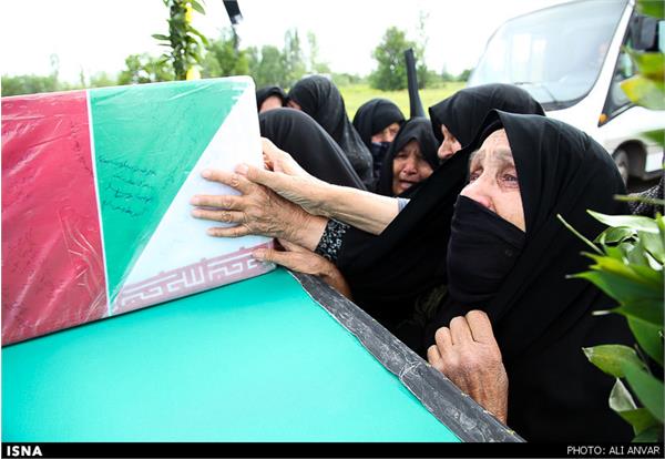 تشییع و خاکسپاری دو شهید گمنام در اردبیل 2