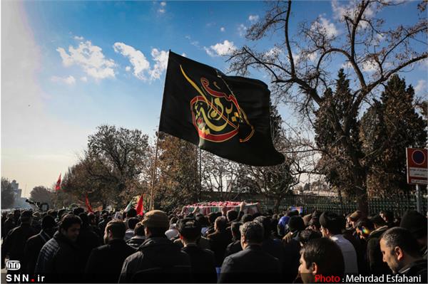 تشییع و تدفین شهید گمنام در کوی دانشگاه تهران 20