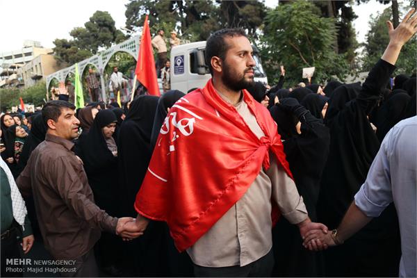 آئین تشییع 270 شهید دفاع مقدس در تهران 26