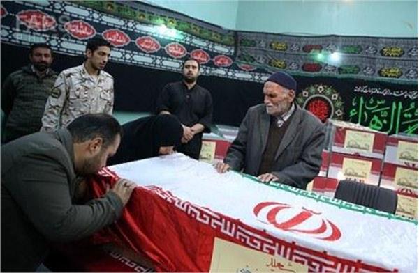 احراز هویت شهید امرالله فیضی با حضور خانواده شهید