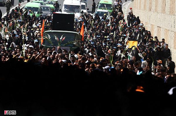 تشییع و خاکسپاری دو شهید گمنام در دانشگاه علامه طباطبایی