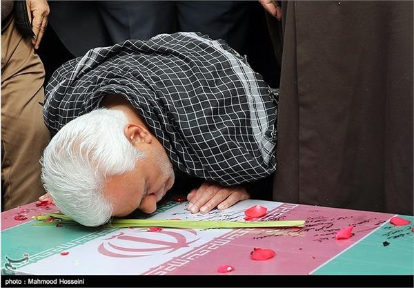 تشییع و تدفین پیکر دو شهید گمنام در شهرک مشیریه 15