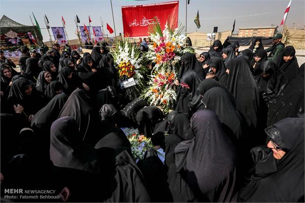 مراسم تشییع پیکر دو شهید گمنام در دانشکده شهید مطهری بسیج 34