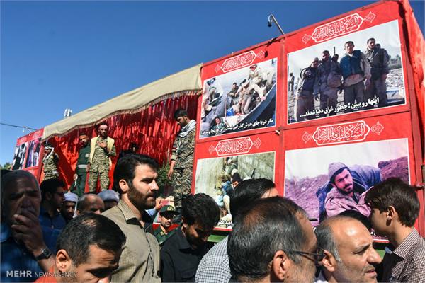 تشییع پیکر نه شهید دوران دفاع مقدس در شهرضا 3