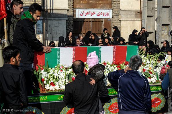 تشییع پیکر دوشهید گمنام دفاع مقدس در محمد شهر کرج 1